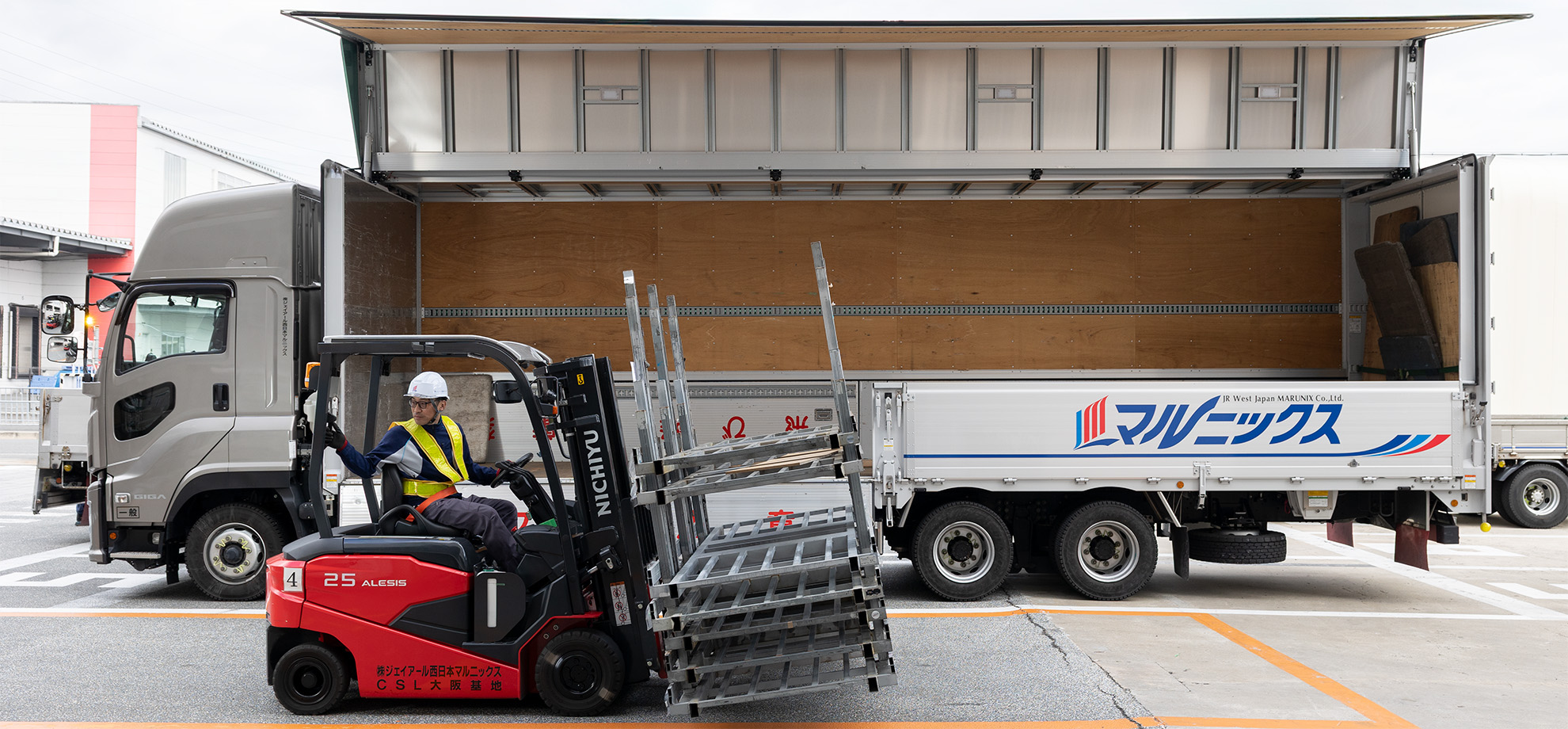 マルニックスの物流現場